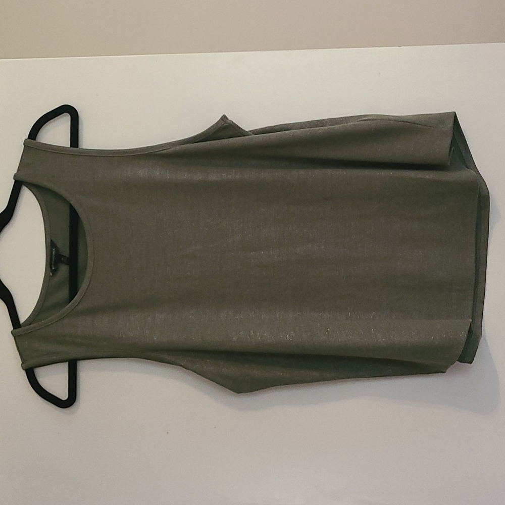 Banana Republic green sparkling tank